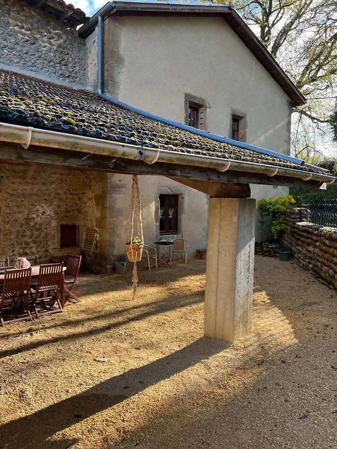 Holiday home Gite Du Facteur Lens-Lestang France